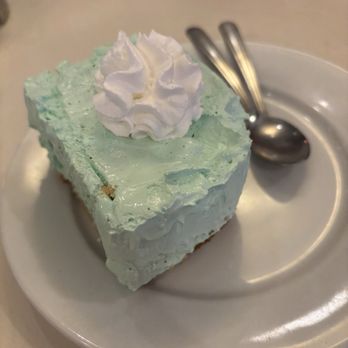 Lucky's Steakhouse - Key Lime Pie - Steakhouses Near Me - Imlay City, Michigan