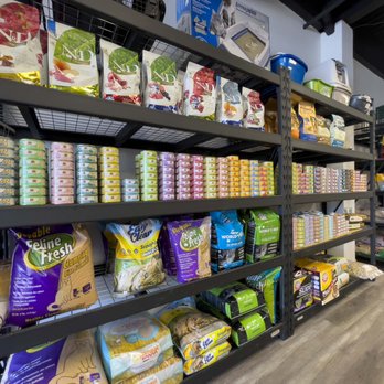 Love and Paws - Discover a purrfect paradise for your feline friends! Our shelves are filled with premium cat foods and accessories, ensuring their satisfac - Pet Stores Near Me - Pickering, Ontario
