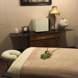 Natural Elements Massage & Spa - Massage Therapy Room