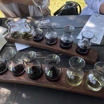 Rideau Vineyard - Two wine tastings - Wine Tasting Room Near Me - Solvang, California