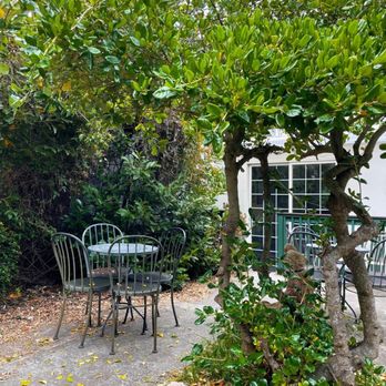 Garden House Cafe - Back patio - Sandwiches Near Me - San Francisco, California