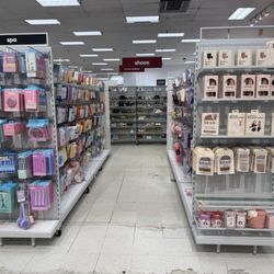 TJ Maxx - New display beauty/spa aisles