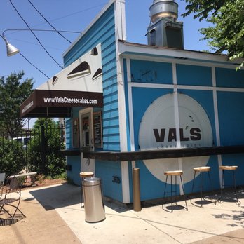 Val's Cheesecakes - Small shack - Desserts Near Me - Dallas, Texas