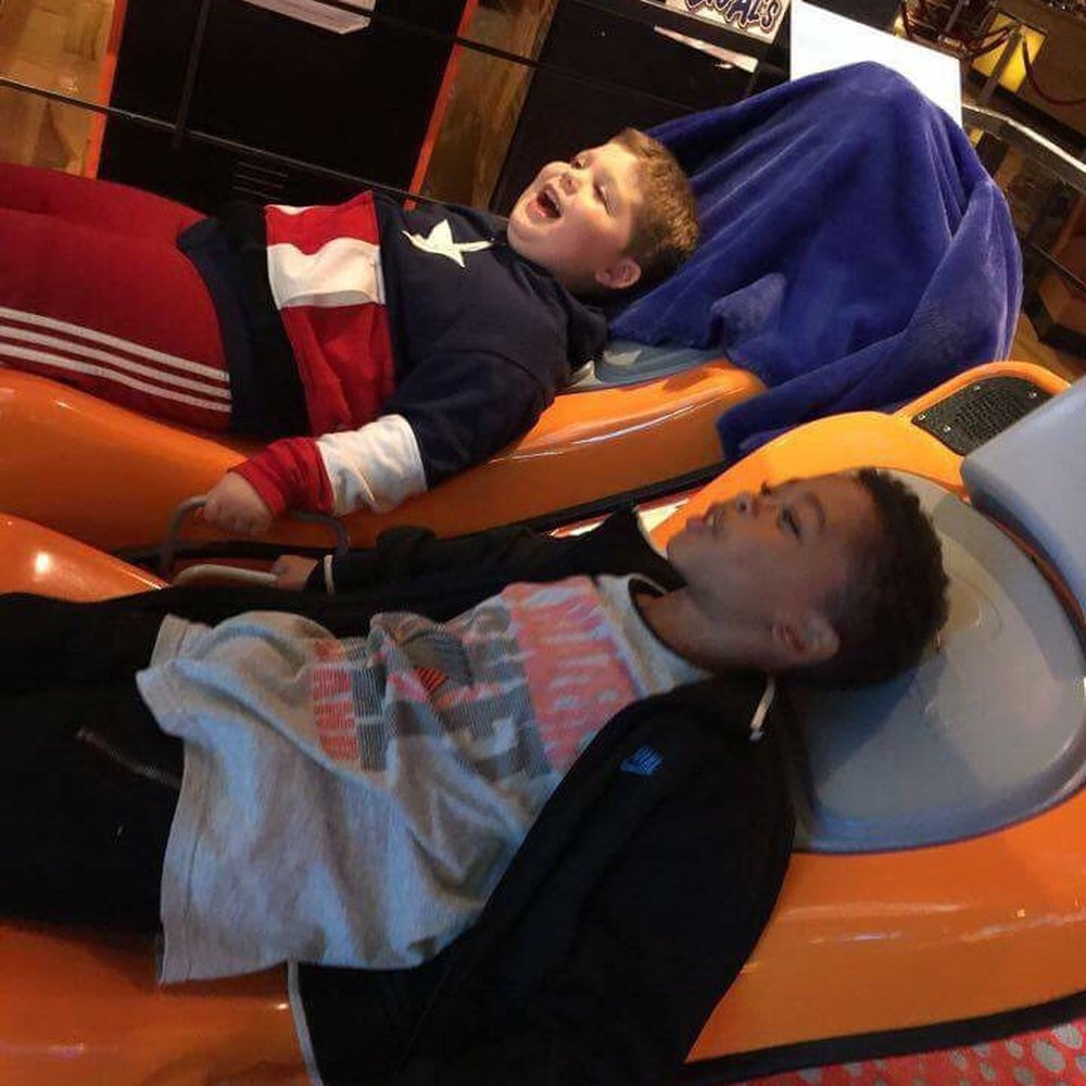 Big Al's - 11/15/16 Eating delicious food & celebrating a birthday! - Sports Bars Near Me - Vancouver, Washington