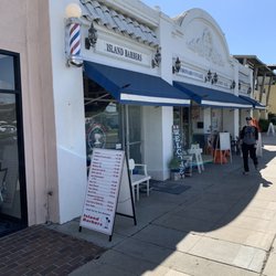 Island Barbers - The Outside