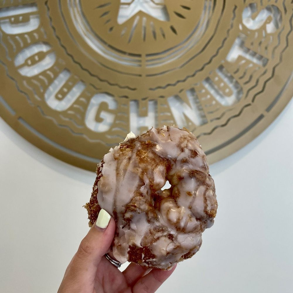 Parlor Doughnuts - The Honey Lavender--smooth lavender glaze that infuses each bite with floral notes. The generous drizzle of honey adds a natural sweetness. - Donuts Near Me - Knoxvile, Tennessee Parlor Doughnuts - The Honey Lavender--smooth lavender glaze that infuses each bite with floral notes. The generous drizzle of honey adds a natural sweetness. - Donuts Near Me - Knoxvile, Tennessee