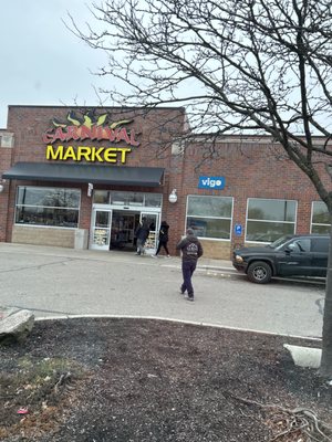 Carnival Market by null