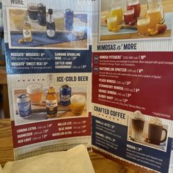 Cracker Barrel Old Country Store - Still not used to Cracker Barrel having alcohol