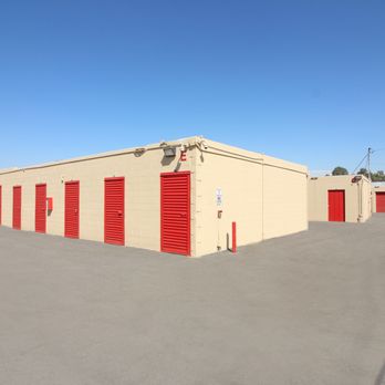 SecurCare Self Storage - Self Storage Near Me - Bakersfield, California
