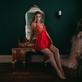 Samantha Bourdeau Photography - Boudoir by Samanthabourdeauphotography.com - Boudoir Photography Near Me Samantha Bourdeau Photography - Boudoir by Samanthabourdeauphotography.com - Boudoir Photography Near Me