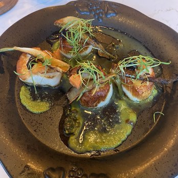 ORA FreeStyle Italian - Scallops with pistachio pesto & blood orange - Italian Near Me - Oradell, New Jersey ORA FreeStyle Italian - Scallops with pistachio pesto & blood orange - Italian Near Me - Oradell, New Jersey