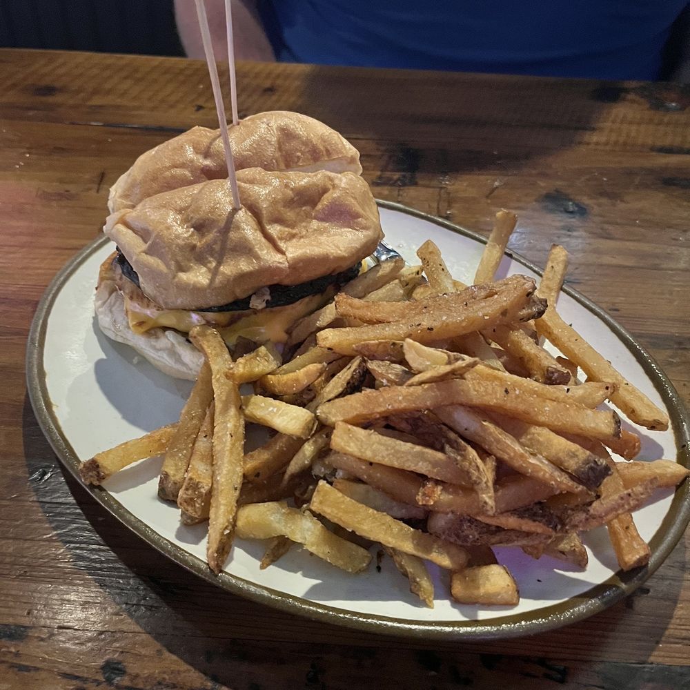 Fred's Texas Cafe - Western Center - Burgers Near Me - Fort Worth, Texas Fred's Texas Cafe - Western Center - Burgers Near Me - Fort Worth, Texas