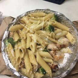 Chicken and Broccoli Penne with Garlic and oil