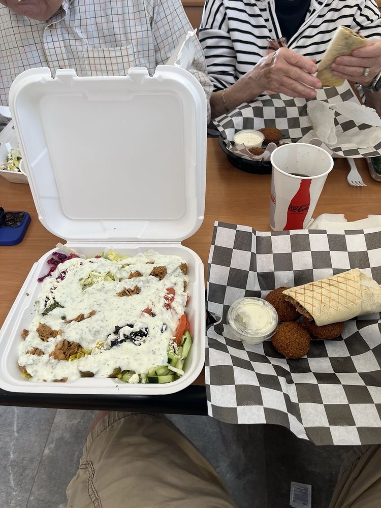 Daan MIddle Eastern Cuisine Logo