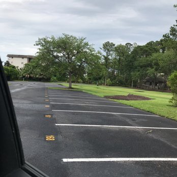 Driessen Beach Park - Plenty of parking spots. Meter parking. Debit cards accepted. - Parks Near Me - Hilton Head Island, South Carolina Driessen Beach Park - Plenty of parking spots. Meter parking. Debit cards accepted. - Parks Near Me - Hilton Head Island, South Carolina