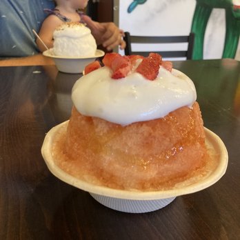 Wailua Shave Ice - Guava with haupia foam added - Shaved Ice Near Me - Kapaa, Hawaii Wailua Shave Ice - Guava with haupia foam added - Shaved Ice Near Me - Kapaa, Hawaii