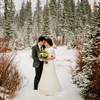 Danielle Waters Photography - Love the snowy bridals she took—I see so many winter bridals where the bride looks totally washed out against the snow! Danielle is a pro! - Event Photography Near Me Danielle Waters Photography - Love the snowy bridals she took—I see so many winter bridals where the bride looks totally washed out against the snow! Danielle is a pro! - Event Photography Near Me