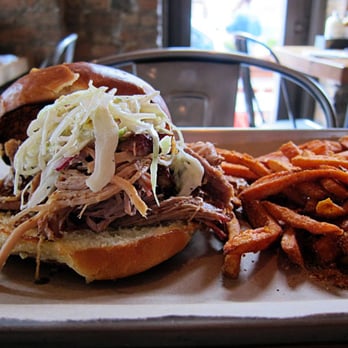 Lillie's Q - Barbeque Near Me - Chicago, Illinois