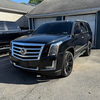 L&M Transportation Service - Town Car Service Near Me - Danbury, Connecticut L&M Transportation Service - Town Car Service Near Me - Danbury, Connecticut