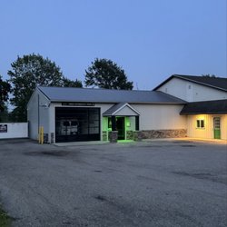 Spankys Collision Repair - Shop
