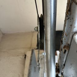 Tony Does Doors - Worn cable sheave causing rough operation!