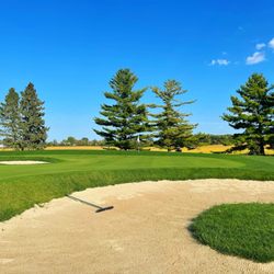 Pioneer Pointe Golf Course