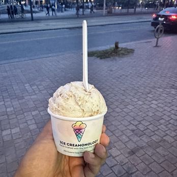 Ice Creamonology - Banana Pudding Ice Cream - Ice Cream & Frozen Yogurt Near Me - Toronto, Ontario Ice Creamonology - Banana Pudding Ice Cream - Ice Cream & Frozen Yogurt Near Me - Toronto, Ontario