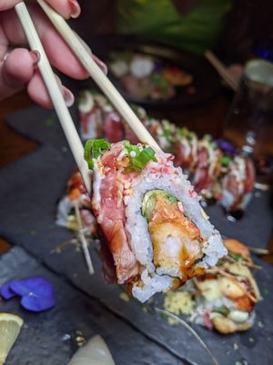Su Casa Sushi Bar by null