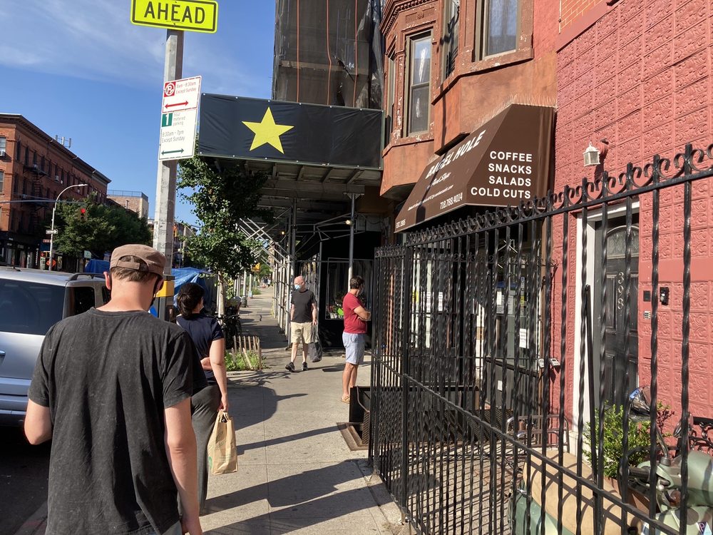 BAGEL HOLE Updated July 2024 70 Photos & 302 Reviews 400 7th Ave