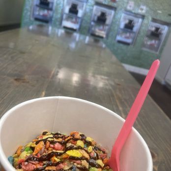 JoJo's Yogurt - Cookies & Creme (Add Fruity Pebbles & Chocolate Syrup) - Shaved Ice Near Me - Clovis, California