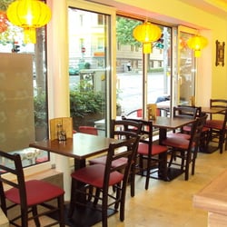 Lin's Wok
