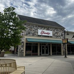 Friendly's - Closed at 4:45 on a Friday because the local manager is apparently to stupid to think outside the box