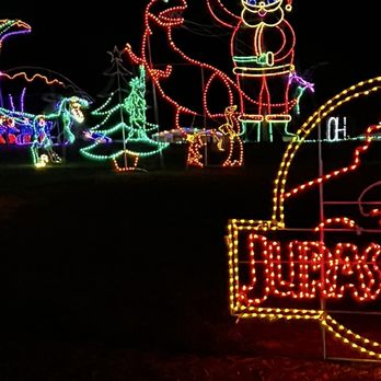 Fieldstream Farm and Christmas Lights - Festivals Near Me - Raleigh, North Carolina