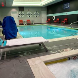 Tru by Hilton Meridian Boise West - Pool and spa