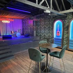 Inn Cahoots