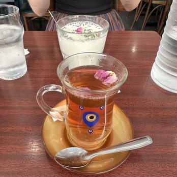 Le Palais de la Perse - Dough and rose tea - Persian/Iranian Near Me - Paris, 75 Le Palais de la Perse - Dough and rose tea - Persian/Iranian Near Me - Paris, 75