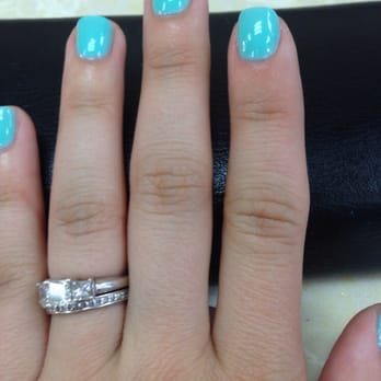 Bella's Nails & Spa - Nail Salons Near Me - Raynham, Massachusetts