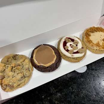 Crumbl - The Forum - 4-Pack - Bakeries Near Me - Selma, Texas