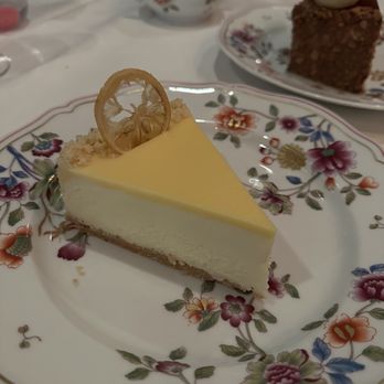 Carbone - Lemon cheesecake - Italian Near Me - New York, New York