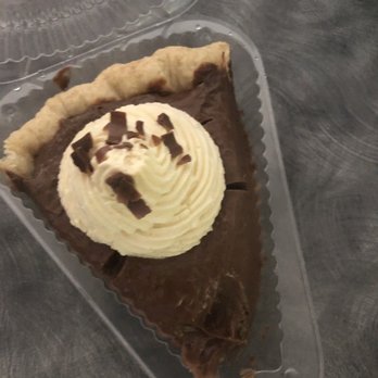 Luci Mae’s - Slice of Kahlua Chocolate Cream Pie - Desserts Near Me - Chugiak, Alaska