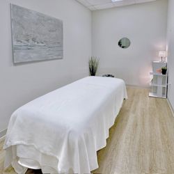 Hush Therapeutic Massage - Third treatment room and massage table