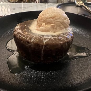 Hell's Kitchen - Toffee pudding - Cocktail Bars Near Me - Funner, California