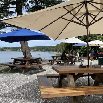 Westcott Bay Shellfish Company - Outdoor dining - Seafood Markets Near Me - Friday Harbor, Washington Westcott Bay Shellfish Company - Outdoor dining - Seafood Markets Near Me - Friday Harbor, Washington
