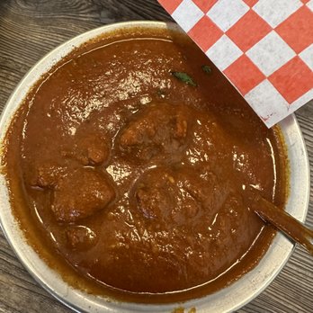 Saffron Indian Bistro - Kashmiri Rogan Josh (Beef) - Indian Near Me - Banff, Alberta