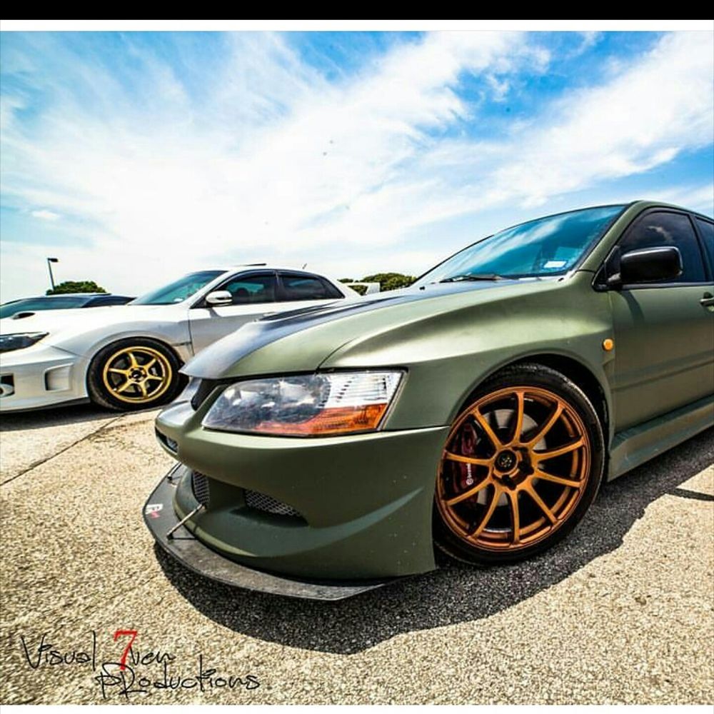 PERFORMANCE WHEEL AND TIRE Updated October 2024 16 Photos 4949 W