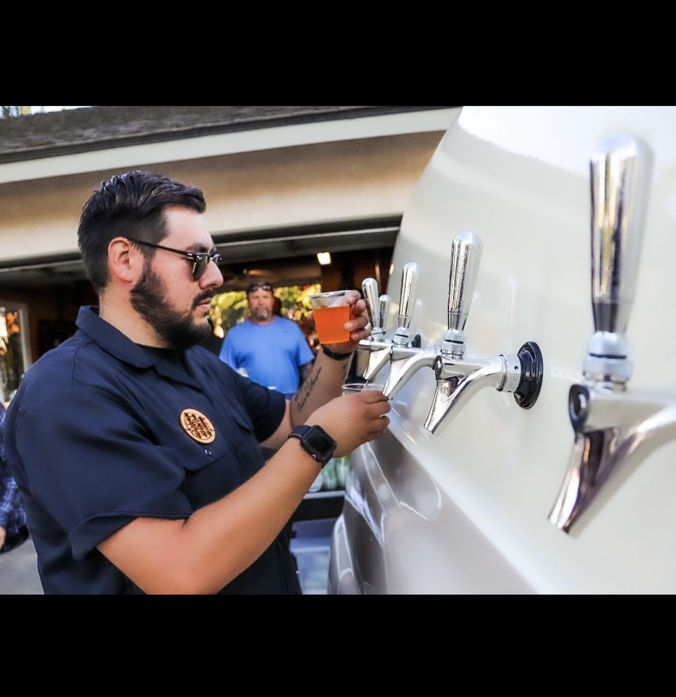 Tap Truck San Gabriel Valley Logo