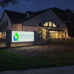 Peak Paws Advanced Veterinary Hospital