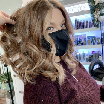 Lira Guzi Salon - Hair Extensions Near Me - Chicago, Illinois Lira Guzi Salon - Hair Extensions Near Me - Chicago, Illinois