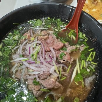 Tada’s Kitchen - Vietnamese Near Me - Brandon, Florida