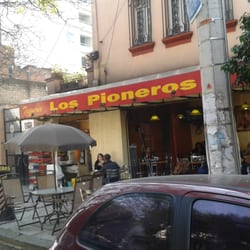 Además de los tacos, las verduras al carbón están muy buenas.